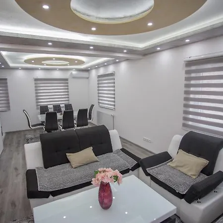 Lux Brkic - * Tuzla