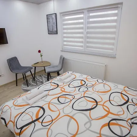 Lux Brkic -